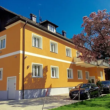 Salzburgrooms Guest house
